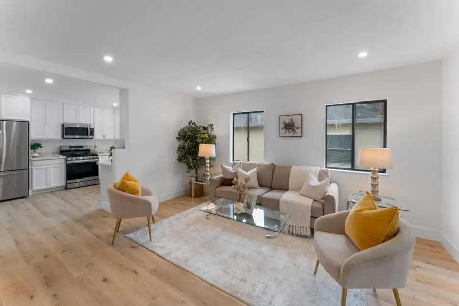 300 Klamath Street, Brisbane, CA 94005 - #3