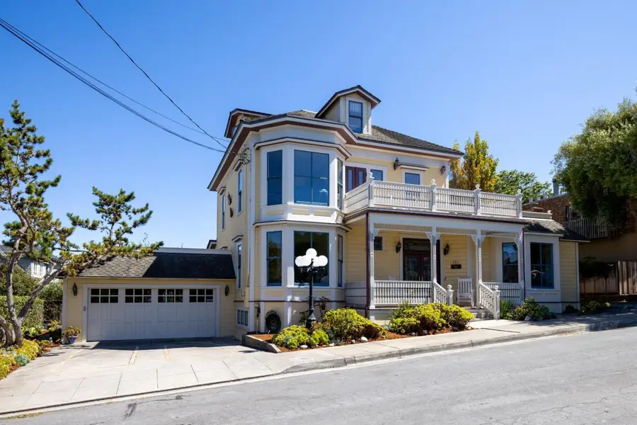 131 7th Street, Pacific Grove, CA 93950 - #3