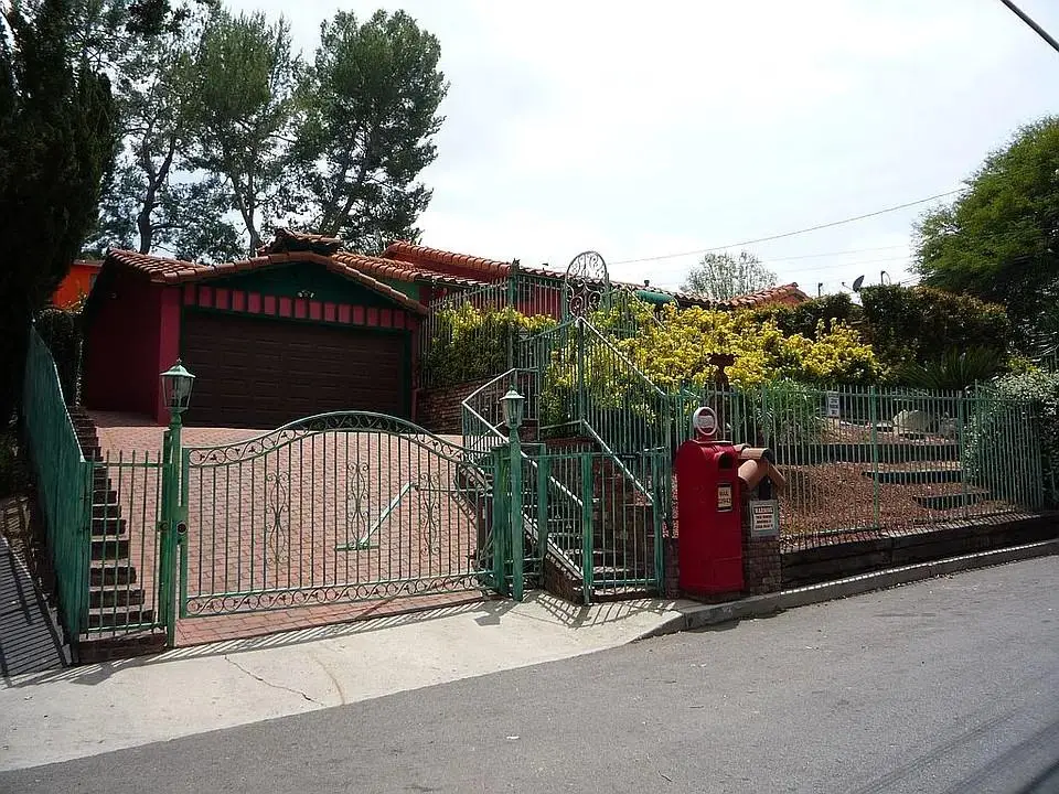 22942 Crespi Street, Woodland Hills, CA 91364 - #1