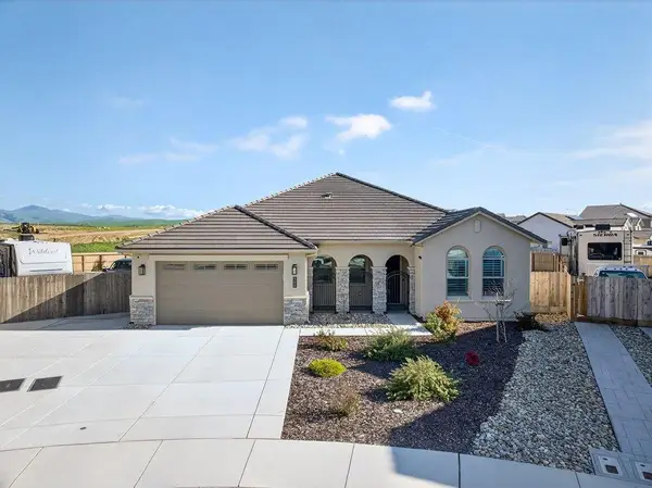 989 Pismo Court, HOLLISTER, CA 95023