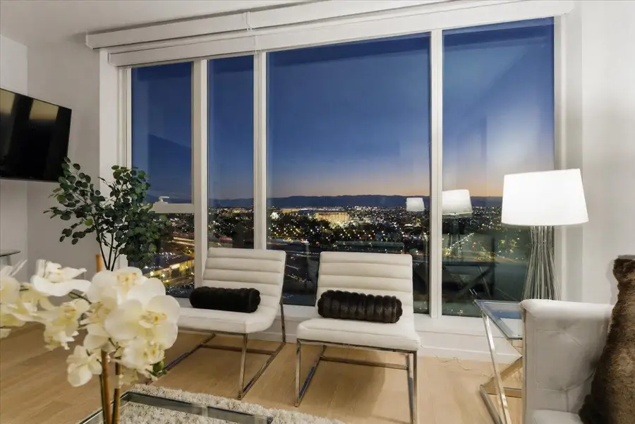 188 St James Street  #11204, San Jose, CA 95110 - #2
