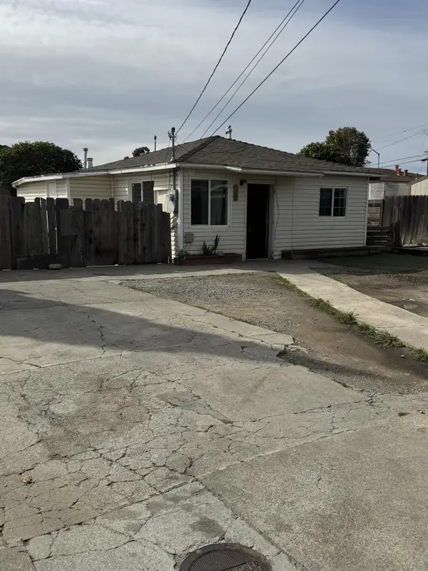 1046 C Street, SALINAS, CA 93905