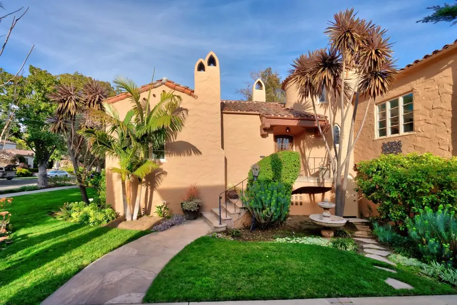 921 Arlington Road, Redwood City, CA 94062 - #2