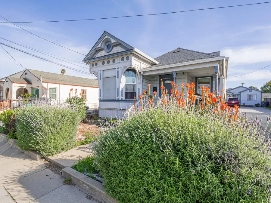 140 Riverside Drive, Watsonville, CA 95076 - #2