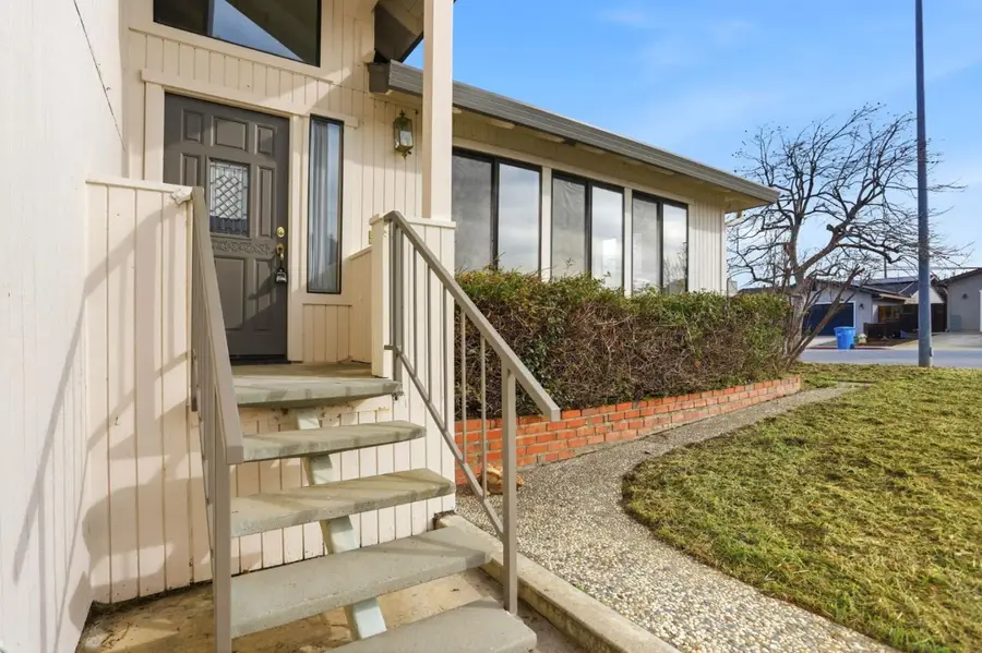 1340 Terrace Drive, Hollister, CA 95023 - #3