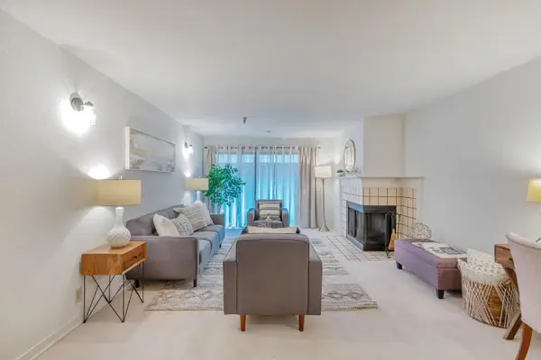 295 Lenox Avenue  #203, OAKLAND, CA 94610