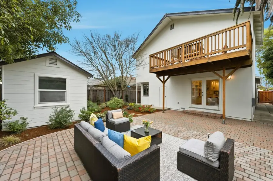 1388 Woodland Avenue, San Carlos, CA 94070 - #2