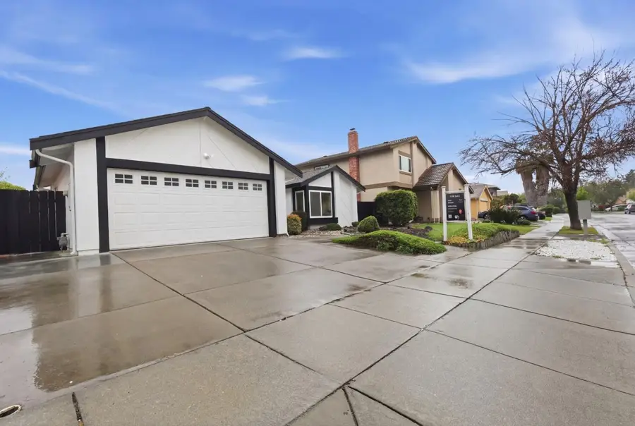 4542 Amiens Avenue, Fremont, CA 94555 - #3