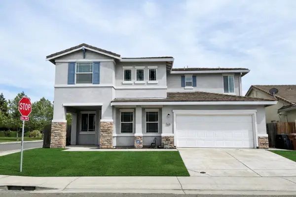5700 Gold Poppy Way, ELK GROVE, CA 95757