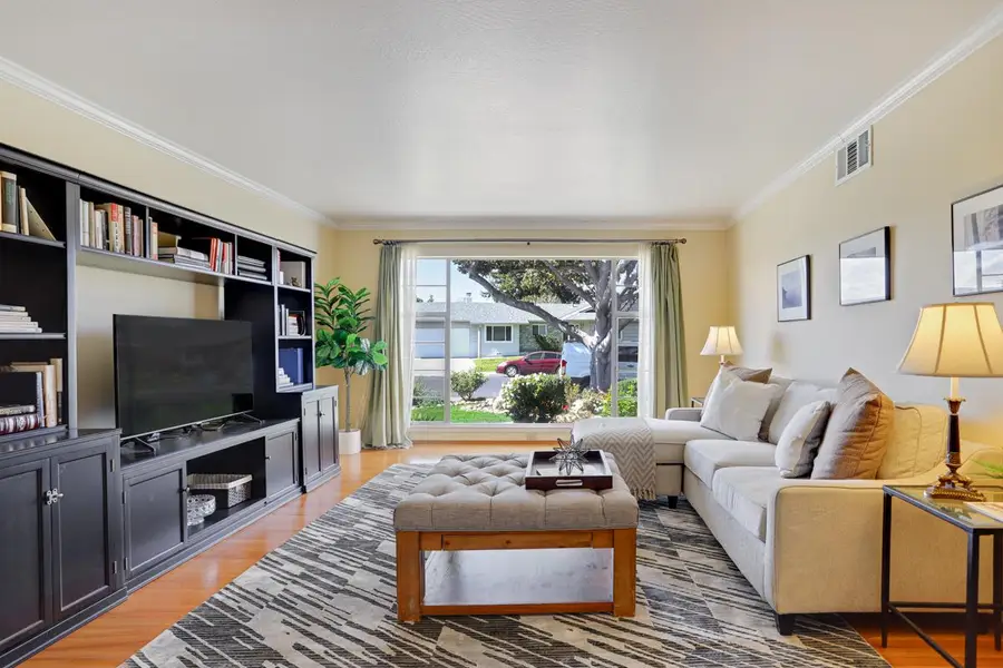 587 Cambridge Drive, Santa Clara, CA 95051 - #3