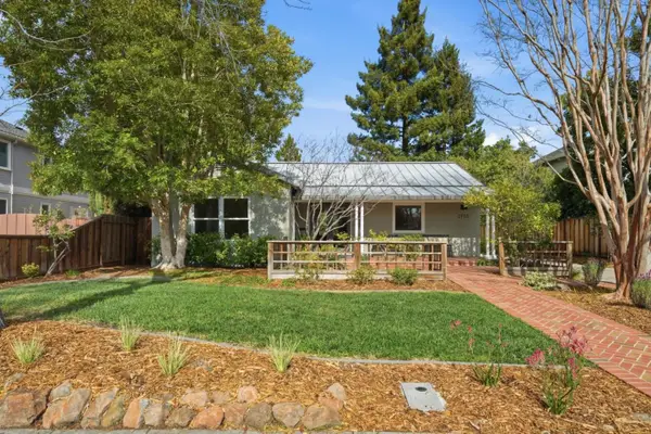 2703 South Court, PALO ALTO, CA 94306