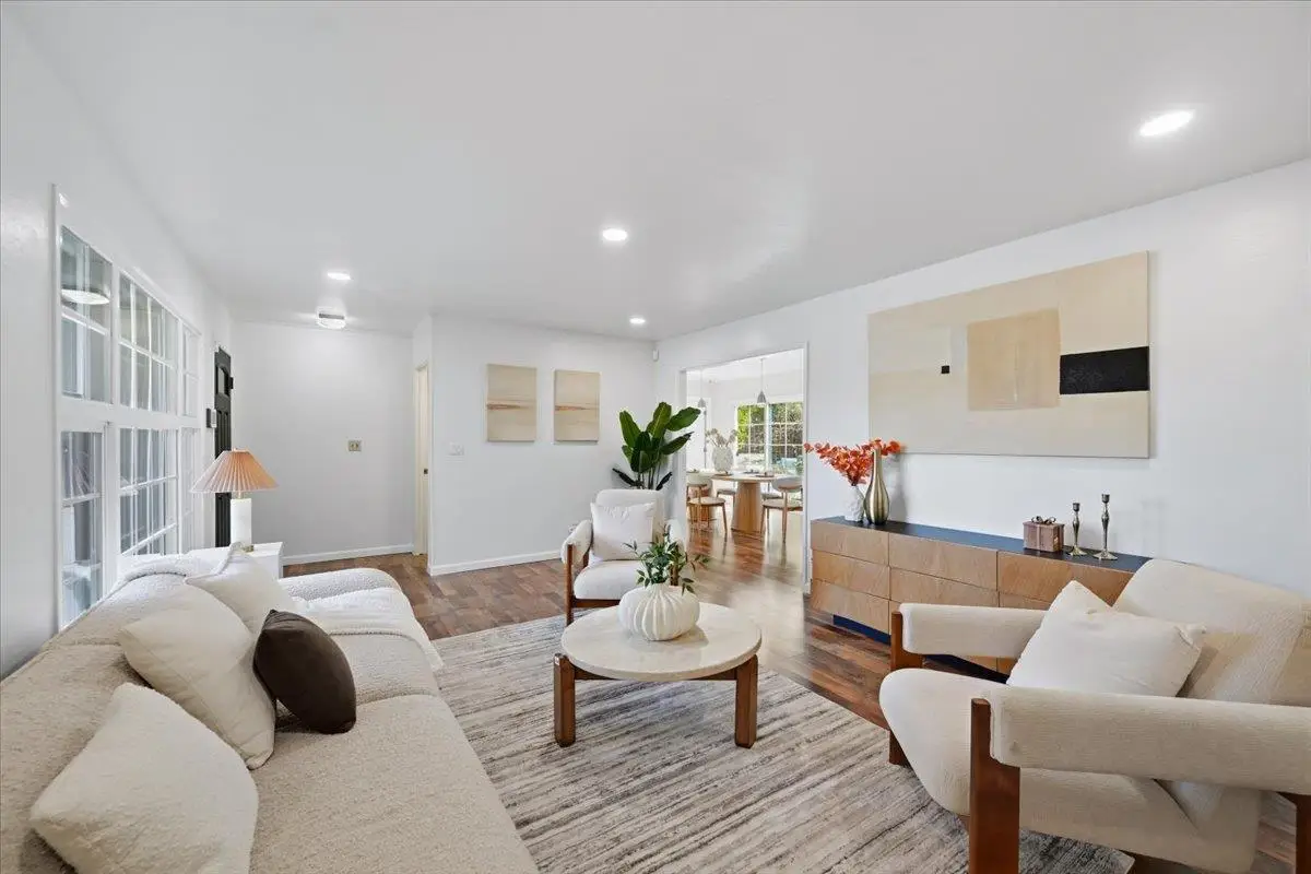 1570 Hillsdale Avenue, San Jose, CA 95118 - #1