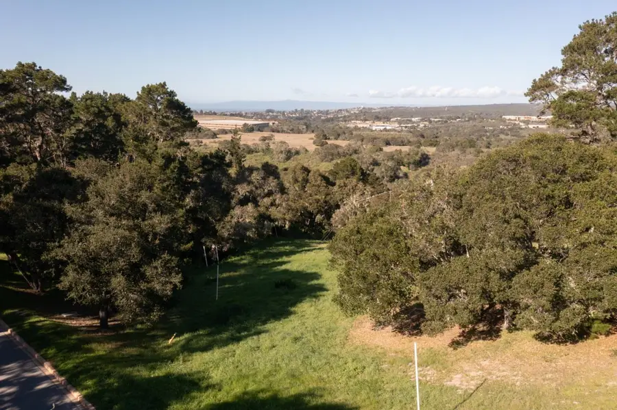 7570 Paseo Vista, Monterey, CA 93940 - #3