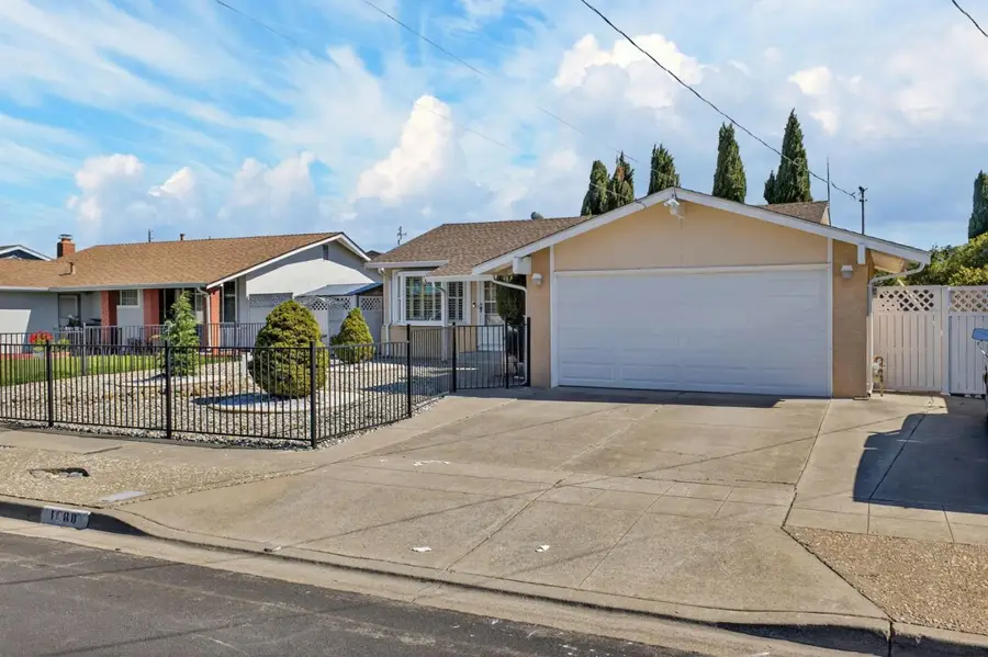 1880 Dove Way, Hayward, CA 94545 - #2