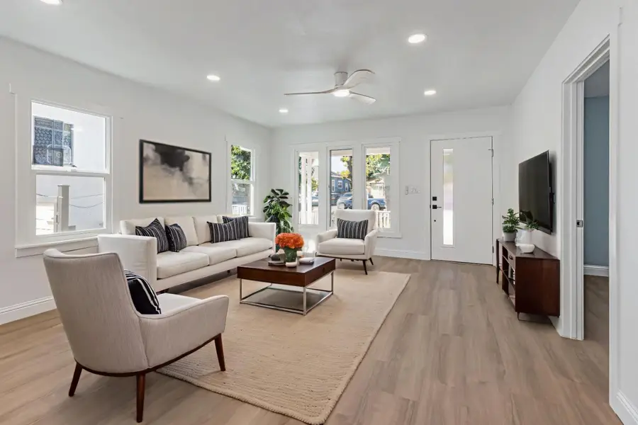 962 10th Street, San Jose, CA 95112 - #3