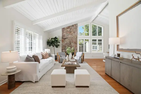 1315 Bright Oaks Court, Los Altos, CA 94024