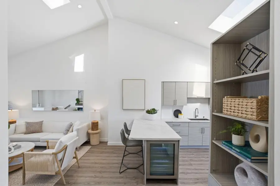 685 High Street  #5A, Palo Alto, CA 94301 - #2