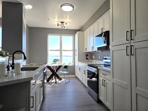 101 Crescent Way  #2112, SAN FRANCISCO, CA 94134