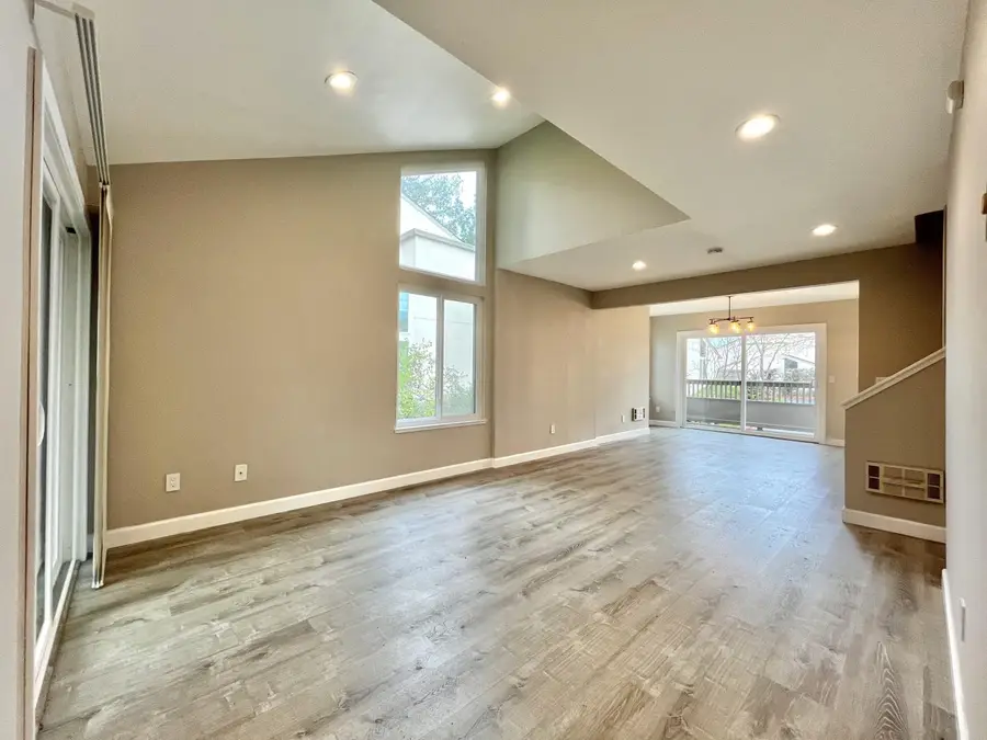 618 Fair Oaks Avenue, Sunnyvale, CA 94086 - #2