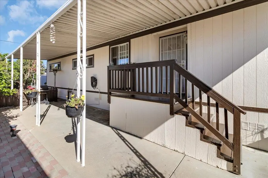 20 Russell Road, Salinas, CA 93906 - #2