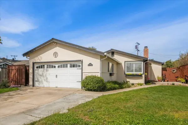 15001 Ridgetop Drive, SAN JOSE, CA 95127