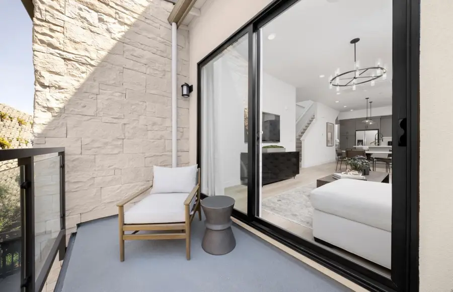 2439 Willow Way, San Mateo, CA 94403 - #2