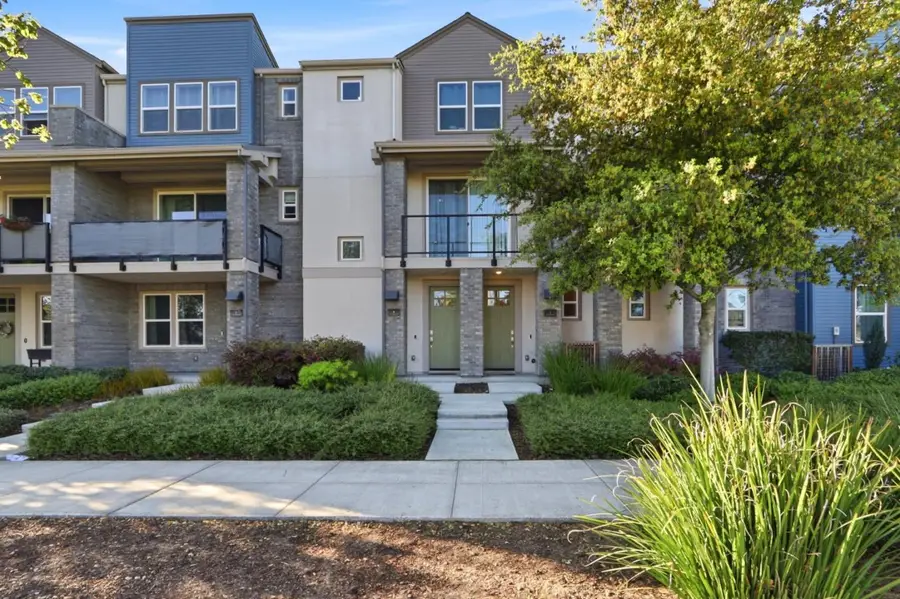 910 Duane Avenue  #5, Sunnyvale, CA 94085 - #2