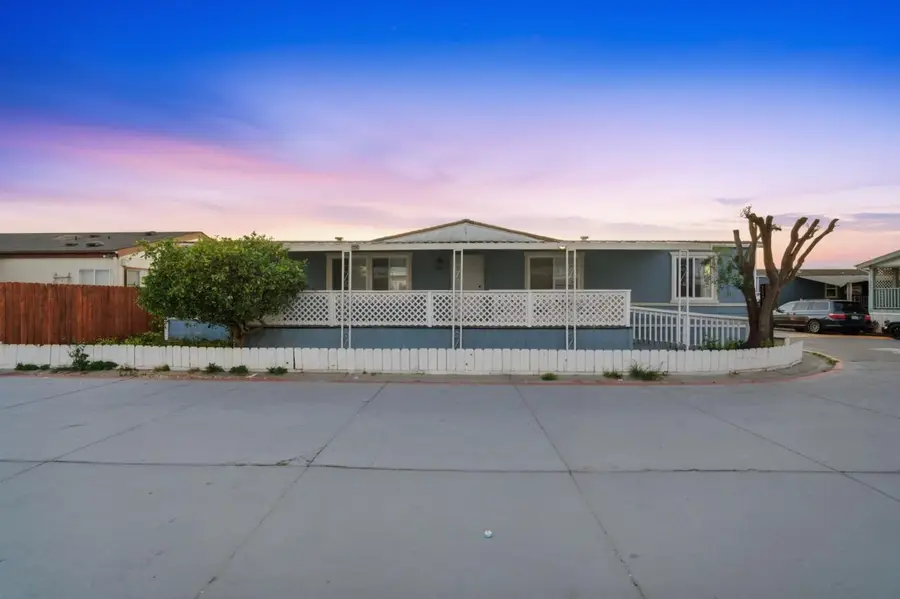 174 Redwood Drive, Hollister, CA 95023 - #2