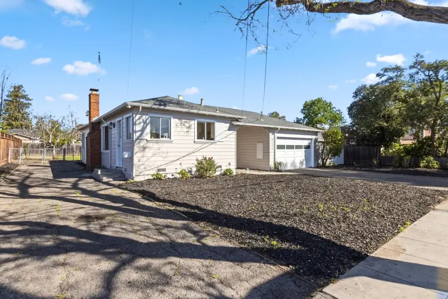 2130 Madison Avenue, Redwood City, CA 94061 - #2