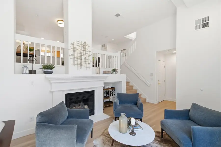 407 Charlott Lane, Redwood City, CA 94063 - #3