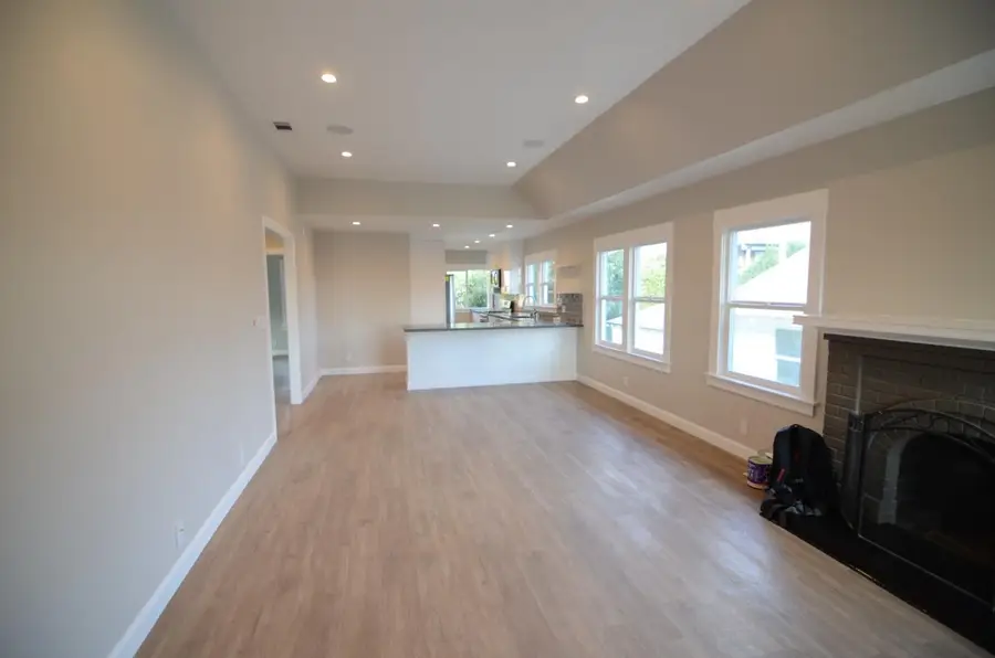 601 Walnut Avenue, South San Francisco, CA 94080 - #2