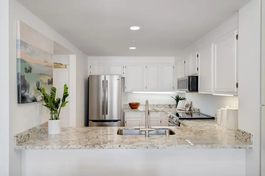 550 Ortega Avenue  #B330, Mountain View, CA 94040 - #3