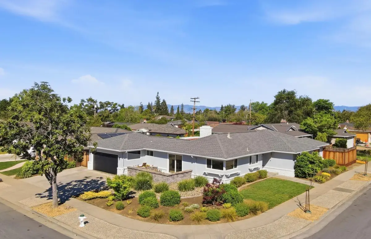 1079 The Dalles Avenue, Sunnyvale, CA 94087 - #1