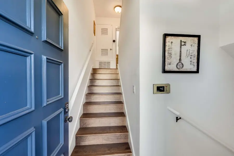 159 Centre Street, Mountain View, CA 94041 - #2