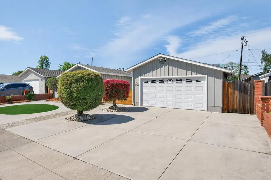 779 Broadmoor, San Jose, CA 95129 - #2