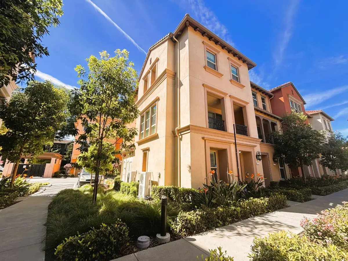 560 Saint Remi Terrace  #1, Sunnyvale, CA 94085 - #1