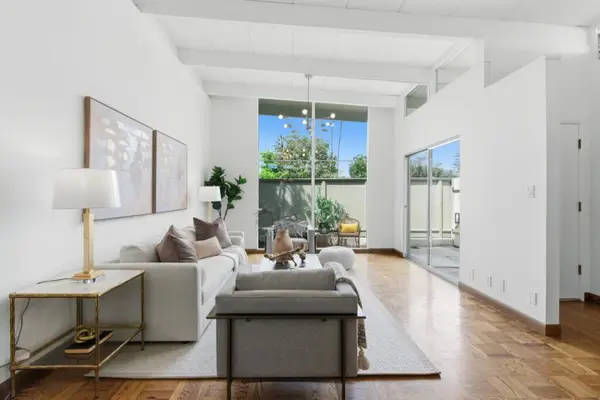 3909 Middlefield Road  #F, PALO ALTO, CA 94303