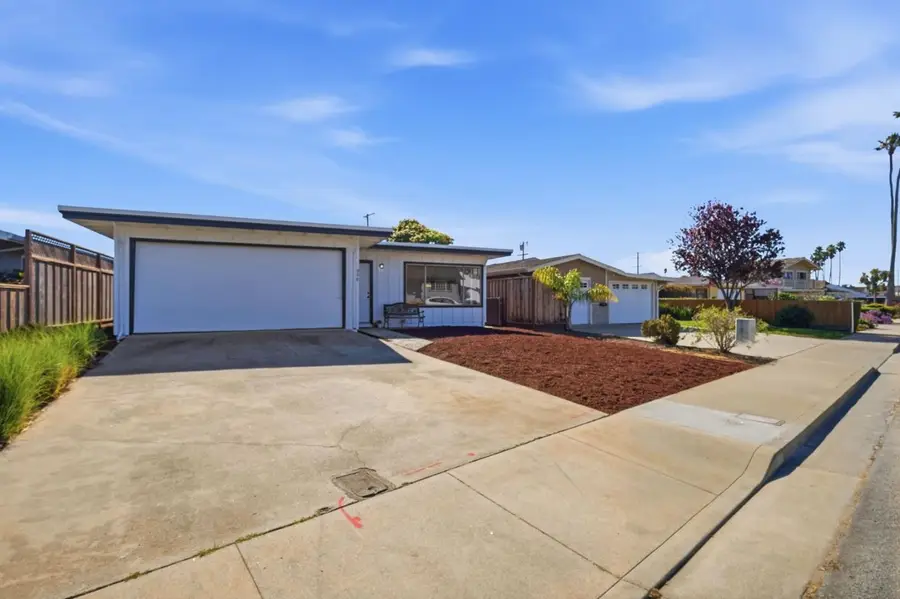 228 Auburn Avenue, Santa Cruz, CA 95060 - #3