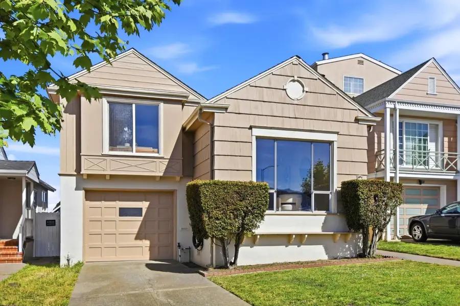 108 Mayfair Avenue, Daly City, CA 94015 - #3