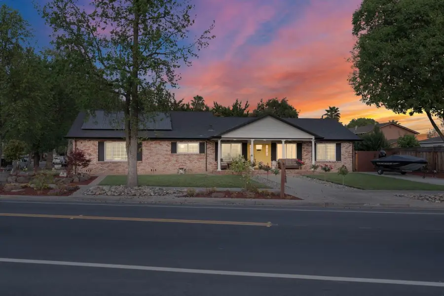 7390 Miller Avenue, Gilroy, CA 95020 - #2