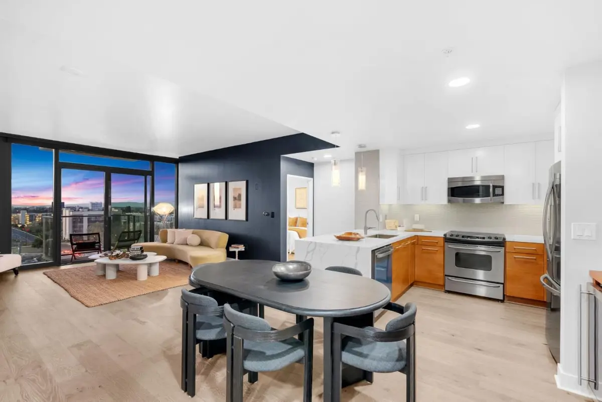 38 Almaden Boulevard  #1115, San Jose, CA 95110 - #1