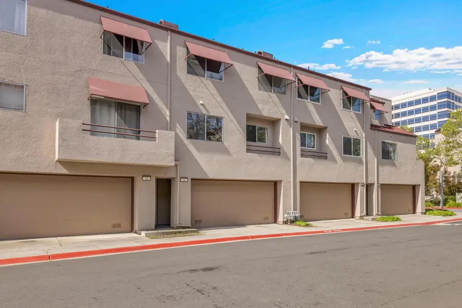 31 E Court Lane, Foster City, CA 94404 - #3