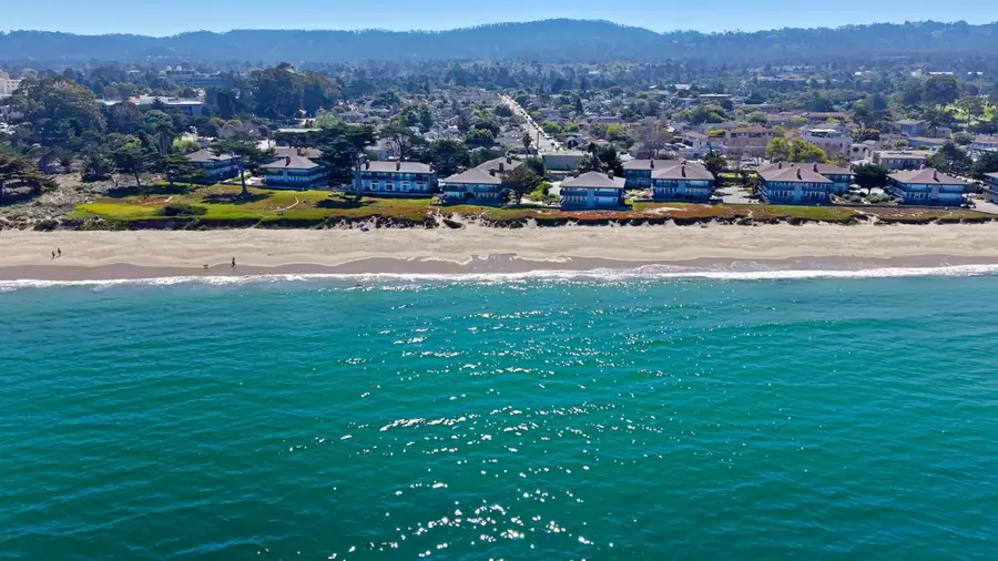 37 La Playa Street  #37, Monterey, CA 93940 - #2