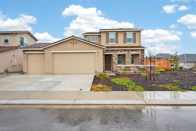 1096 Wildrose Drive, Hollister, CA 95023 - #1