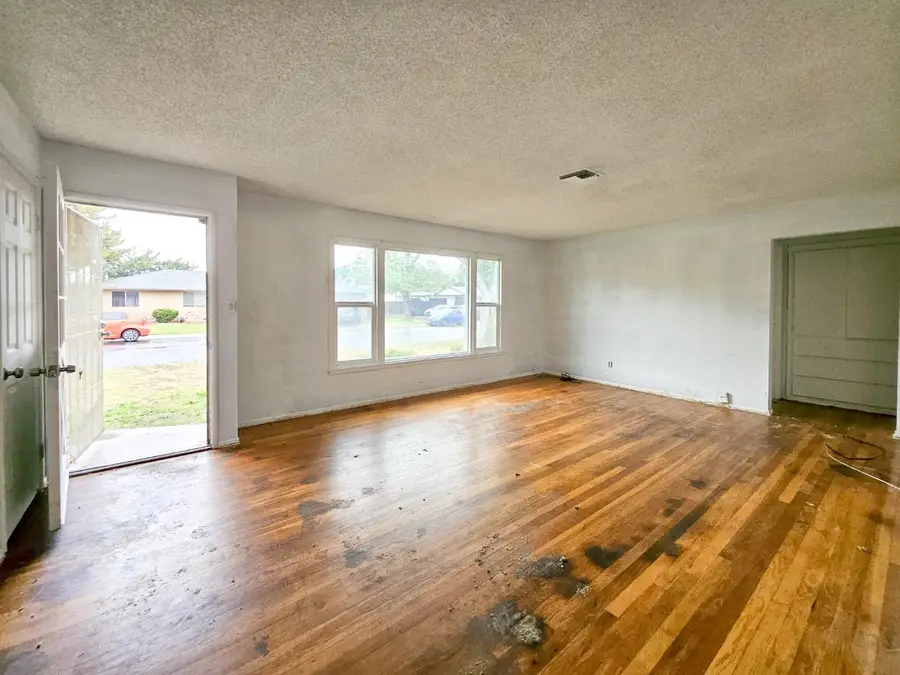 2416 Roble Avenue, Modesto, CA 95354 - #3