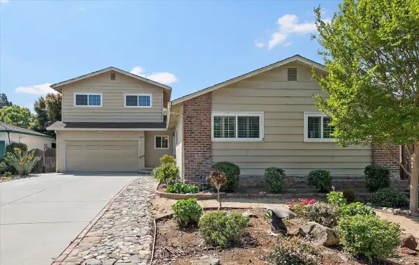 898 Hummingbird Drive, SAN JOSE, CA 95125