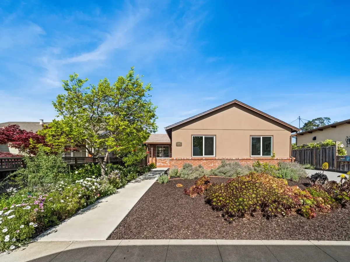 345 Laurel Street, San Carlos, CA 94070 - #1