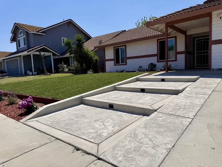 523 Gumwood Court, Los Banos, CA 93635 - #3