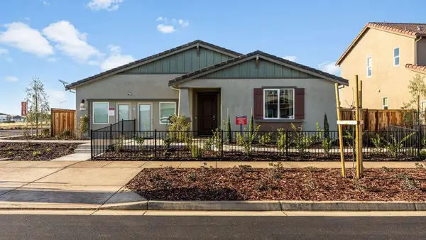 3230 Oak Trail Drive, MANTECA, CA 95337
