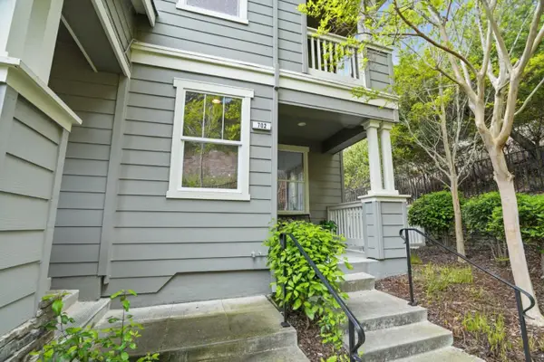 700 Live Oak Way  #702, BELMONT, CA 94002